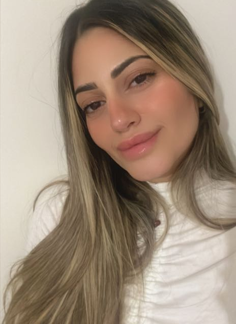 שירז לוי - קוסמטיקאית מוסמכת